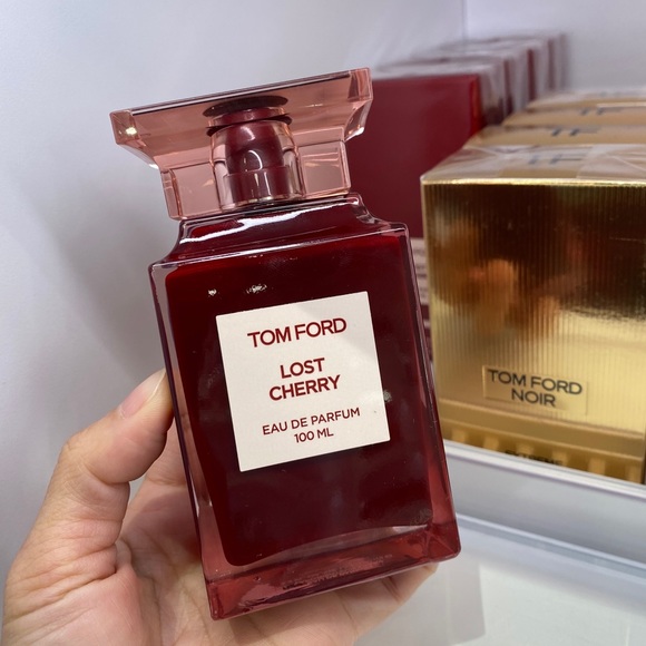 Tom Ford lost cherry 100ml brand new! - Picture 5 of 8